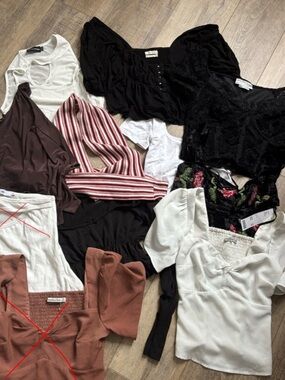 Mixed Women Tops - Assorted Colors (White, Black, Brown, Rust)